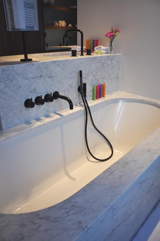 Smartflats - Raphael Suites Antwerp Room photo