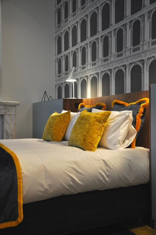 Smartflats - Raphael Suites Antwerp Room photo